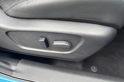 YD18ZVP Nissan Qashqai 1.2 DIG-T Tekna XTRON Euro 6 (s/s) 5dr Thumbnail #38