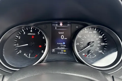 YD18ZVP Nissan Qashqai 1.2 DIG-T Tekna XTRON Euro 6 (s/s) 5dr Thumbnail #39