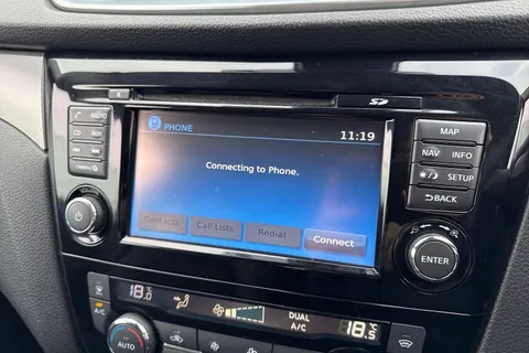 YD18ZVP Nissan Qashqai 1.2 DIG-T Tekna XTRON Euro 6 (s/s) 5dr Thumbnail #50