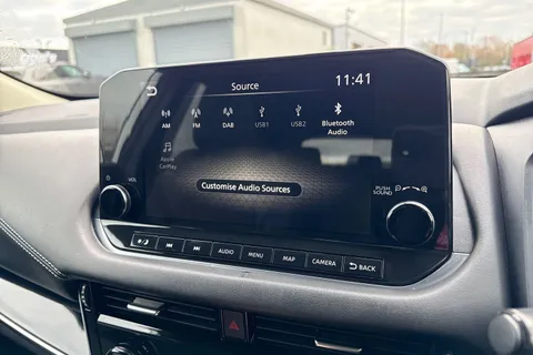 DY71USJ Nissan Qashqai 1.3 DIG-T MHEV N-Connecta Euro 6 (s/s) 5dr Thumbnail #48