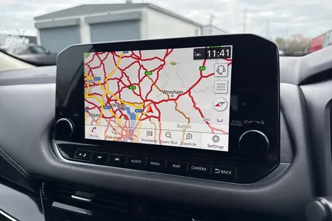 DY71USJ Nissan Qashqai 1.3 DIG-T MHEV N-Connecta Euro 6 (s/s) 5dr Thumbnail #50