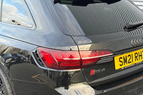 SM21RHZ Audi RS 4 Avant RS 4 Avant    450 PS tiptronic Thumbnail #7
