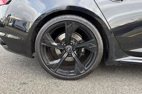 SM21RHZ Audi RS 4 Avant RS 4 Avant    450 PS tiptronic Thumbnail #11