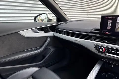 SM21RHZ Audi RS 4 Avant RS 4 Avant    450 PS tiptronic Thumbnail #19