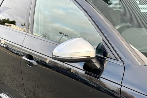 SM21RHZ Audi RS 4 Avant RS 4 Avant    450 PS tiptronic Thumbnail #26