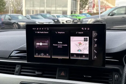 SM21RHZ Audi RS 4 Avant RS 4 Avant    450 PS tiptronic Thumbnail #27