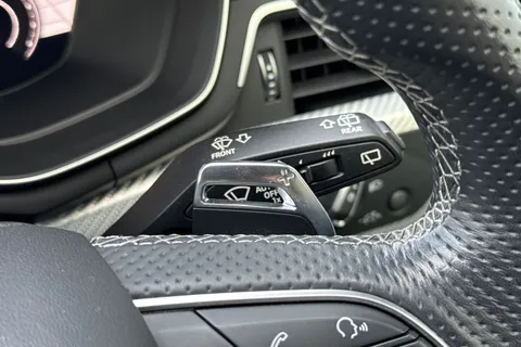 SM21RHZ Audi RS 4 Avant RS 4 Avant    450 PS tiptronic Thumbnail #37