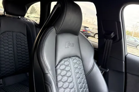SM21RHZ Audi RS 4 Avant RS 4 Avant    450 PS tiptronic Thumbnail #48