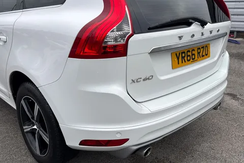YR66RZO Volvo Xc60 2.4 D4 R-Design Lux Nav AWD Euro 6 (s/s) 5dr Thumbnail #7