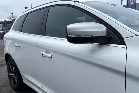 YR66RZO Volvo Xc60 2.4 D4 R-Design Lux Nav AWD Euro 6 (s/s) 5dr Thumbnail #24