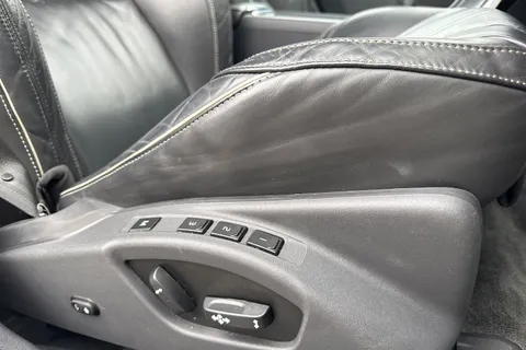 YR66RZO Volvo Xc60 2.4 D4 R-Design Lux Nav AWD Euro 6 (s/s) 5dr Thumbnail #28