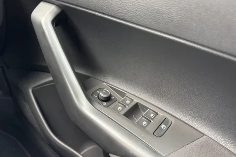  Volkswagen Polo 2.0 TSI GTI DSG Euro 6 (s/s) 5dr Thumbnail #21