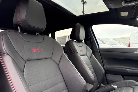  Volkswagen Polo 2.0 TSI GTI DSG Euro 6 (s/s) 5dr Thumbnail #24