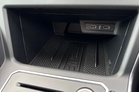  Volkswagen Polo 2.0 TSI GTI DSG Euro 6 (s/s) 5dr Thumbnail #38