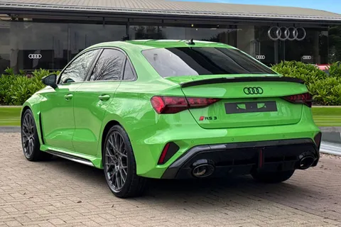 Audi RS 3 2.5 TFSI Carbon Black S Tronic quattro Euro 6 (s/s) 4dr Thumbnail #2