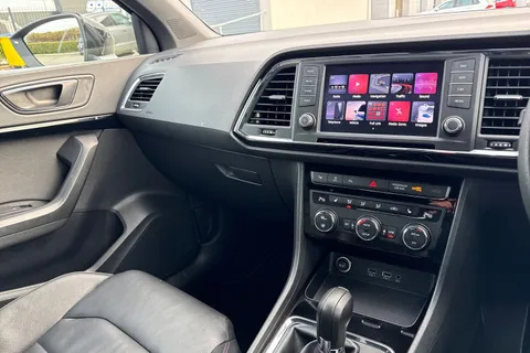 DA19CCY SEAT Ateca 1.5 TSI EVO FR Sport DSG Euro 6 (s/s) 5dr Thumbnail #48