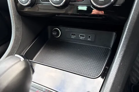 DA19CCY SEAT Ateca 1.5 TSI EVO FR Sport DSG Euro 6 (s/s) 5dr Thumbnail #59