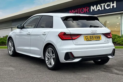 GL69KNW Audi A1 1.0 TFSI 25 S line Sportback Euro 6 (s/s) 5dr Thumbnail #2