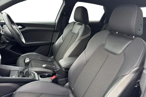 GL69KNW Audi A1 1.0 TFSI 25 S line Sportback Euro 6 (s/s) 5dr Thumbnail #15