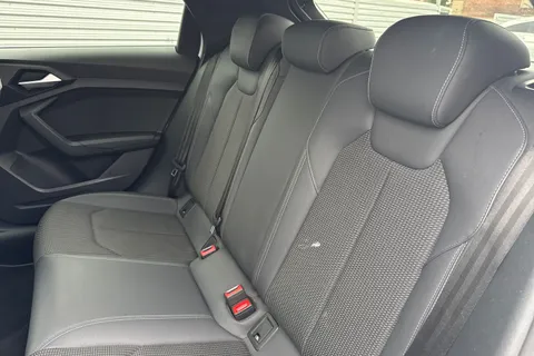 GL69KNW Audi A1 1.0 TFSI 25 S line Sportback Euro 6 (s/s) 5dr Thumbnail #18