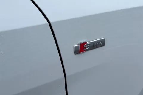 GL69KNW Audi A1 1.0 TFSI 25 S line Sportback Euro 6 (s/s) 5dr Thumbnail #27