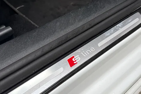 GL69KNW Audi A1 1.0 TFSI 25 S line Sportback Euro 6 (s/s) 5dr Thumbnail #29