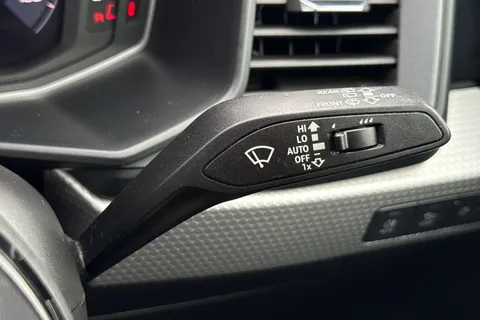 GL69KNW Audi A1 1.0 TFSI 25 S line Sportback Euro 6 (s/s) 5dr Thumbnail #43