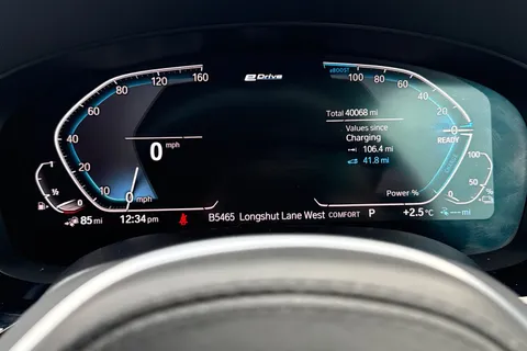 YE69SSV BMW 5 Series 2.0 530e 9.2kWh M Sport Auto Euro 6 (s/s) 4dr Thumbnail #50