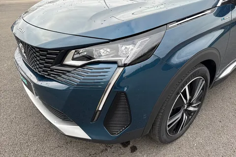 AD72UDZ PEUGEOT 3008 1.6 13.2kWh GT SUV 5dr Petrol Plug-in Hybrid e-EAT 4WD Euro 6 (s/s) (300 ps) Thumbnail #29