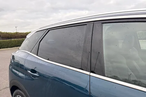 AD72UDZ PEUGEOT 3008 1.6 13.2kWh GT SUV 5dr Petrol Plug-in Hybrid e-EAT 4WD Euro 6 (s/s) (300 ps) Thumbnail #37