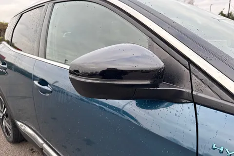 AD72UDZ PEUGEOT 3008 1.6 13.2kWh GT SUV 5dr Petrol Plug-in Hybrid e-EAT 4WD Euro 6 (s/s) (300 ps) Thumbnail #38