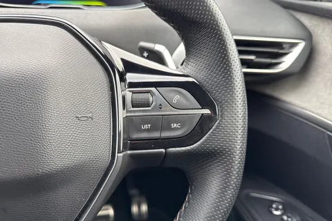 AD72UDZ PEUGEOT 3008 1.6 13.2kWh GT SUV 5dr Petrol Plug-in Hybrid e-EAT 4WD Euro 6 (s/s) (300 ps) Thumbnail #43