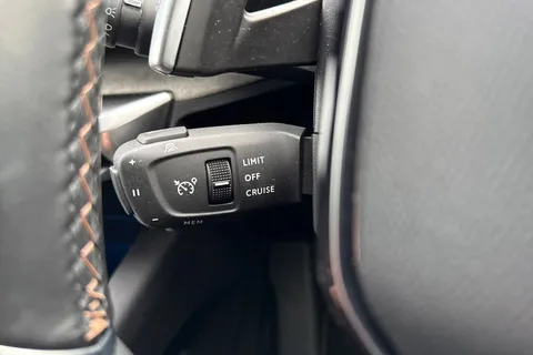 AD72UDZ PEUGEOT 3008 1.6 13.2kWh GT SUV 5dr Petrol Plug-in Hybrid e-EAT 4WD Euro 6 (s/s) (300 ps) Thumbnail #44