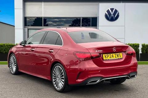 KP24ZWS Mercedes-Benz A Class 1.3 A200h MHEV AMG Line (Premium Plus) 7G-DCT Euro 6 (s/s) 4dr Thumbnail #3