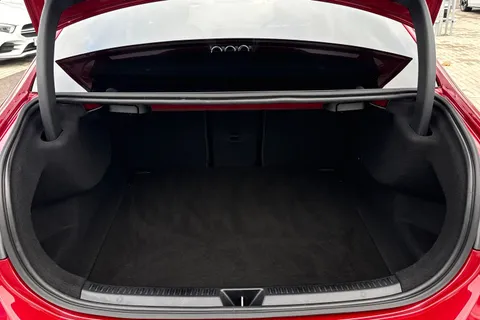 KP24ZWS Mercedes-Benz A Class 1.3 A200h MHEV AMG Line (Premium Plus) 7G-DCT Euro 6 (s/s) 4dr Thumbnail #7