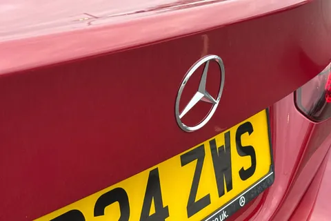 KP24ZWS Mercedes-Benz A Class 1.3 A200h MHEV AMG Line (Premium Plus) 7G-DCT Euro 6 (s/s) 4dr Thumbnail #26