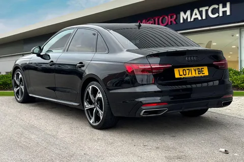 LO71YBE Audi A4 2.0 TFSI 35 Black Edition S Tronic Euro 6 (s/s) 4dr Thumbnail #3