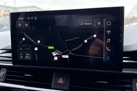 LO71YBE Audi A4 2.0 TFSI 35 Black Edition S Tronic Euro 6 (s/s) 4dr Thumbnail #18