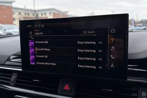 LO71YBE Audi A4 2.0 TFSI 35 Black Edition S Tronic Euro 6 (s/s) 4dr Thumbnail #43