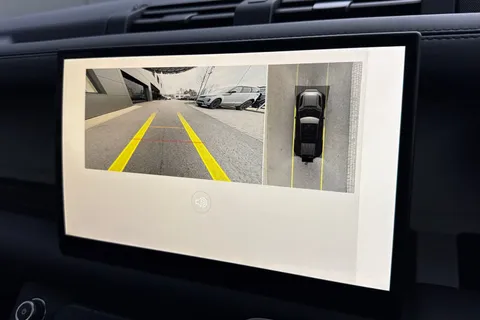 KR24BXS Land Rover Defender 110 3.0 D300 X-Dynamic HSE 5dr Thumbnail #12