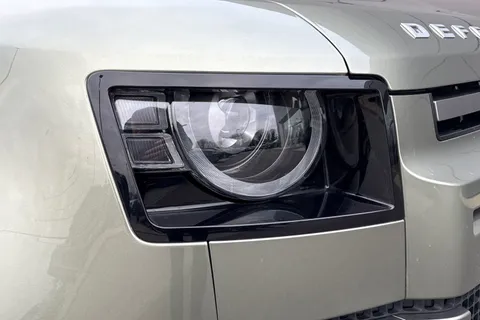 KR24BXS Land Rover Defender 110 3.0 D300 X-Dynamic HSE 5dr Thumbnail #17