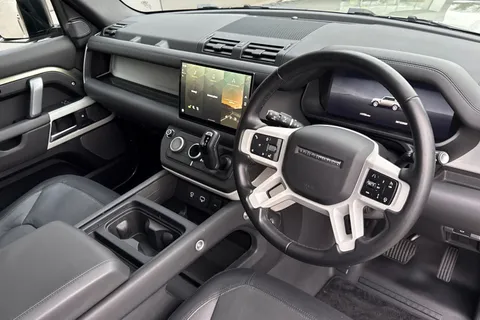 KR24BXS Land Rover Defender 110 3.0 D300 X-Dynamic HSE 5dr Thumbnail #32