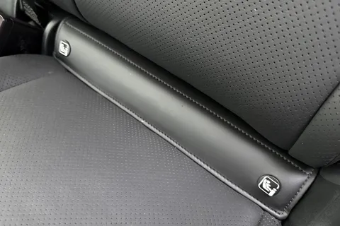 KR24BXS Land Rover Defender 110 3.0 D300 X-Dynamic HSE 5dr Thumbnail #38