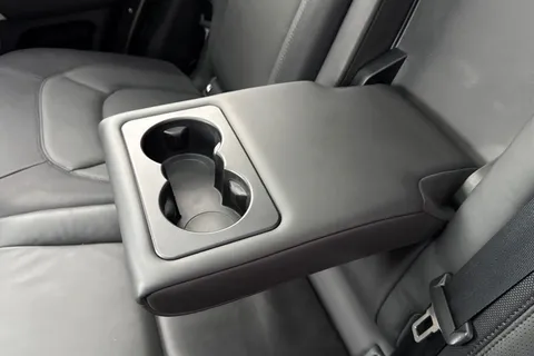 KR24BXS Land Rover Defender 110 3.0 D300 X-Dynamic HSE 5dr Thumbnail #39