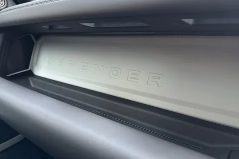 KR24BXS Land Rover Defender 110 3.0 D300 X-Dynamic HSE 5dr Thumbnail #49