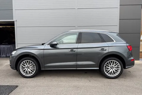 ND68JBU Audi Q5 2.0 TDI 40 S line S Tronic quattro Euro 6 (s/s) 5dr Thumbnail #35