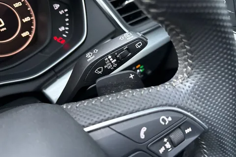 ND68JBU Audi Q5 2.0 TDI 40 S line S Tronic quattro Euro 6 (s/s) 5dr Thumbnail #57