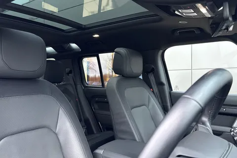 FG24NGU Land Rover Defender 110 3.0 D300 X-Dynamic HSE 5dr Thumbnail #22