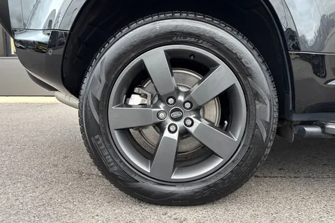 FG24NGU Land Rover Defender 110 3.0 D300 X-Dynamic HSE 5dr Thumbnail #34