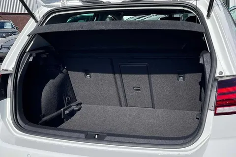 ML19NYA Volkswagen Golf 1.5 TSI EVO 150 Match 5dr Thumbnail #10